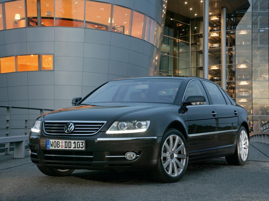  Volkswagen Phaeton V8 2007 года  (фото 13 из 23)